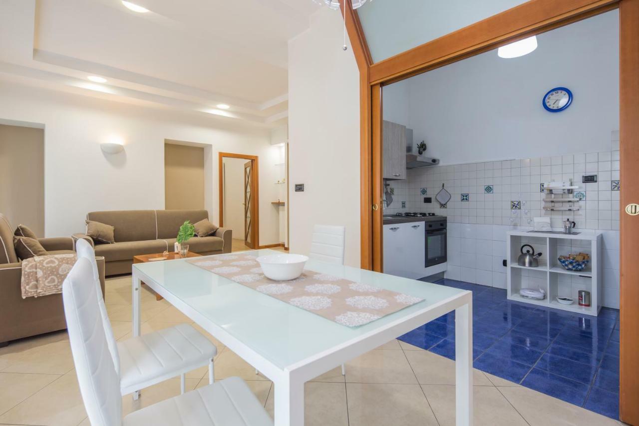 La Casa Di Genella Villa Salerno Luaran gambar